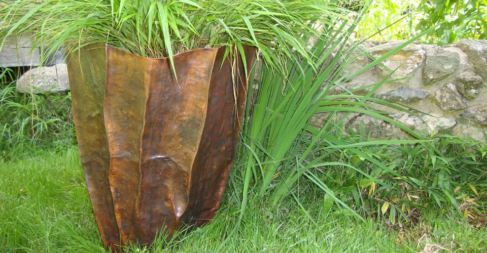 Large pot 690x 500